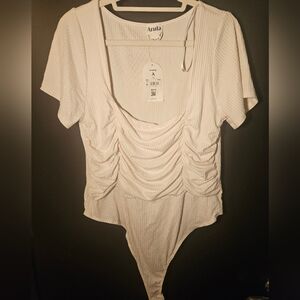 Atula plus bodysuit sz 14-16